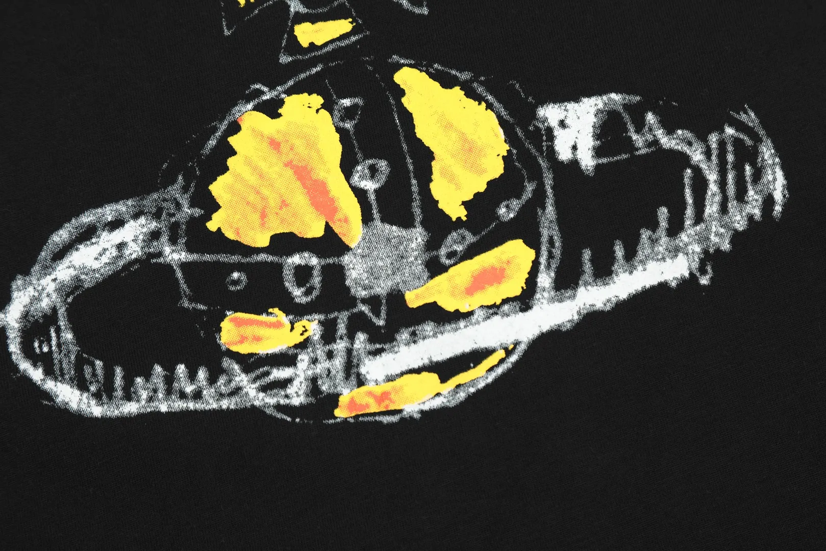 VIVI09# vivienne west wood spring new product West Queen Vivian Saturn letter embroidery printing Size: XS-L Color: black coffee